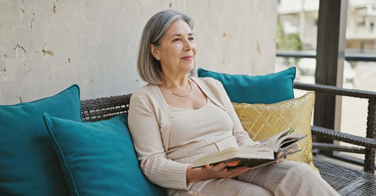 Irish woman enjoying brand card journey β Slimbr weight-loss support