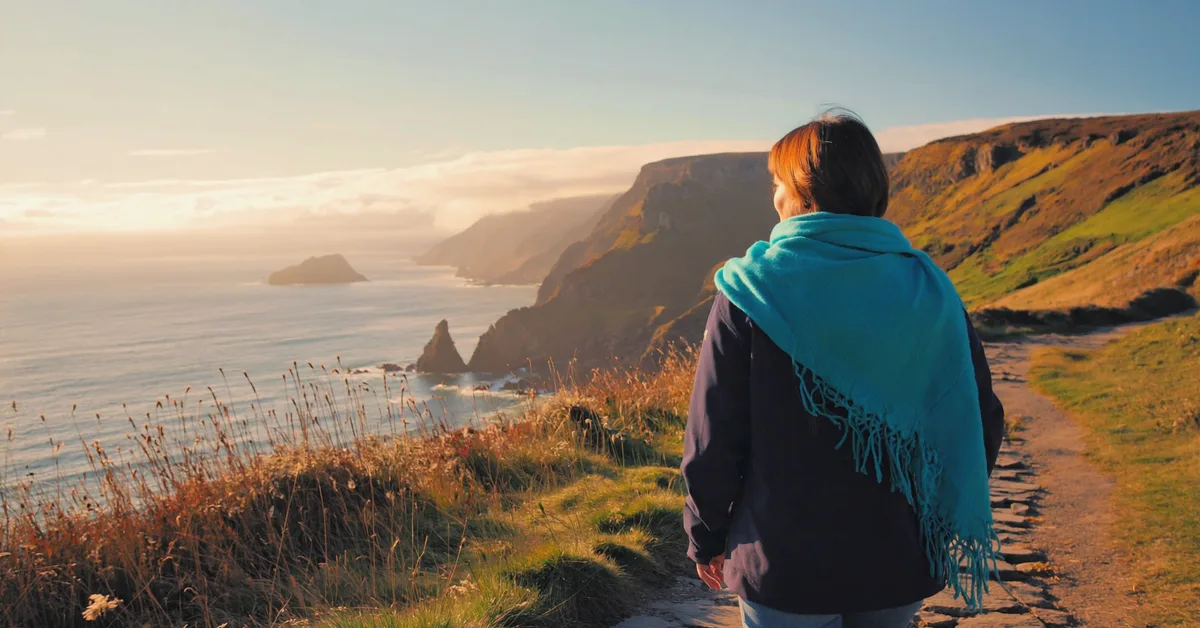 Irish woman enjoying irish coast walk β Slimbr weight-loss support